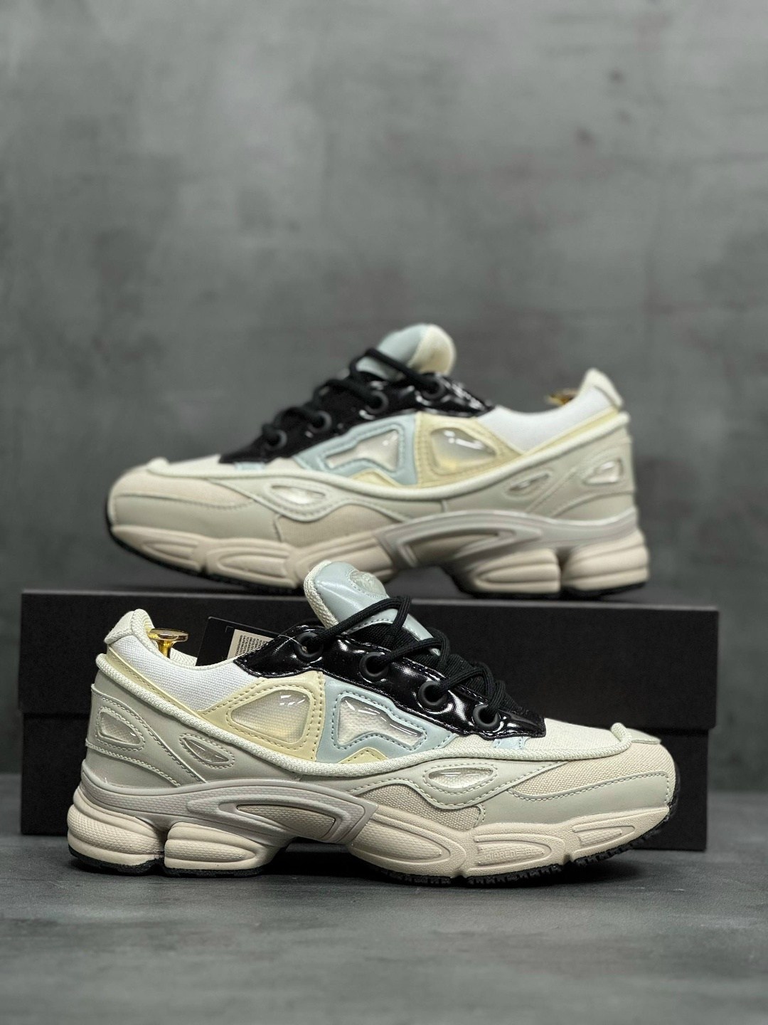 adidas raf simons ozweego 3 cream white,кроссовки adidas raf simons ozweego 3,adidas ozweego 3 raf simons cream white core black,adidas raf simons ozweego 3,adidas ozweego raf simons