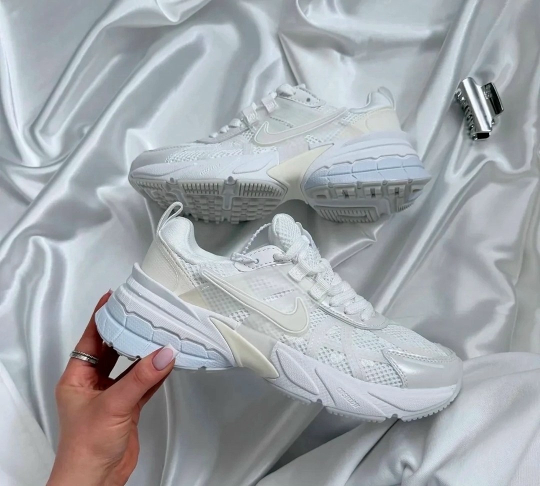 кроссовки nike,женские кроссовки nike,кроссовки nike v 2 k run,кроссовки nike v2k run,женские кроссовки