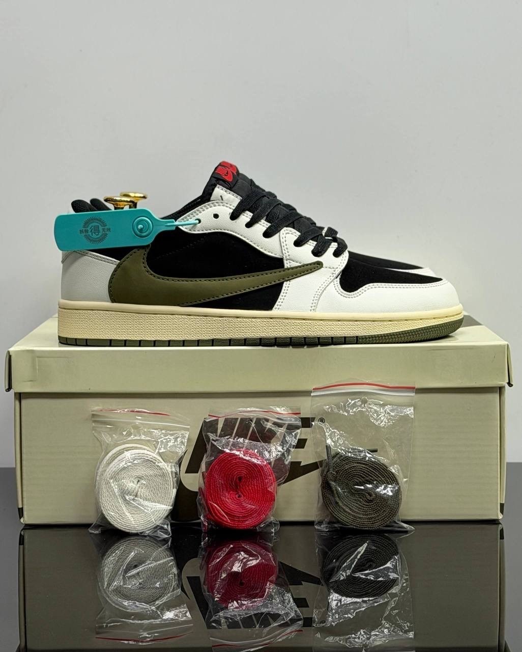 кроссовки nike travis scott air jordan 1 low,кроссовки nike air jordan 1 low travis scott olive,air jordan 1 low travis scott,кроссовки nike air jordan 1 low x travis scott,кроссовки air jordan 1 low