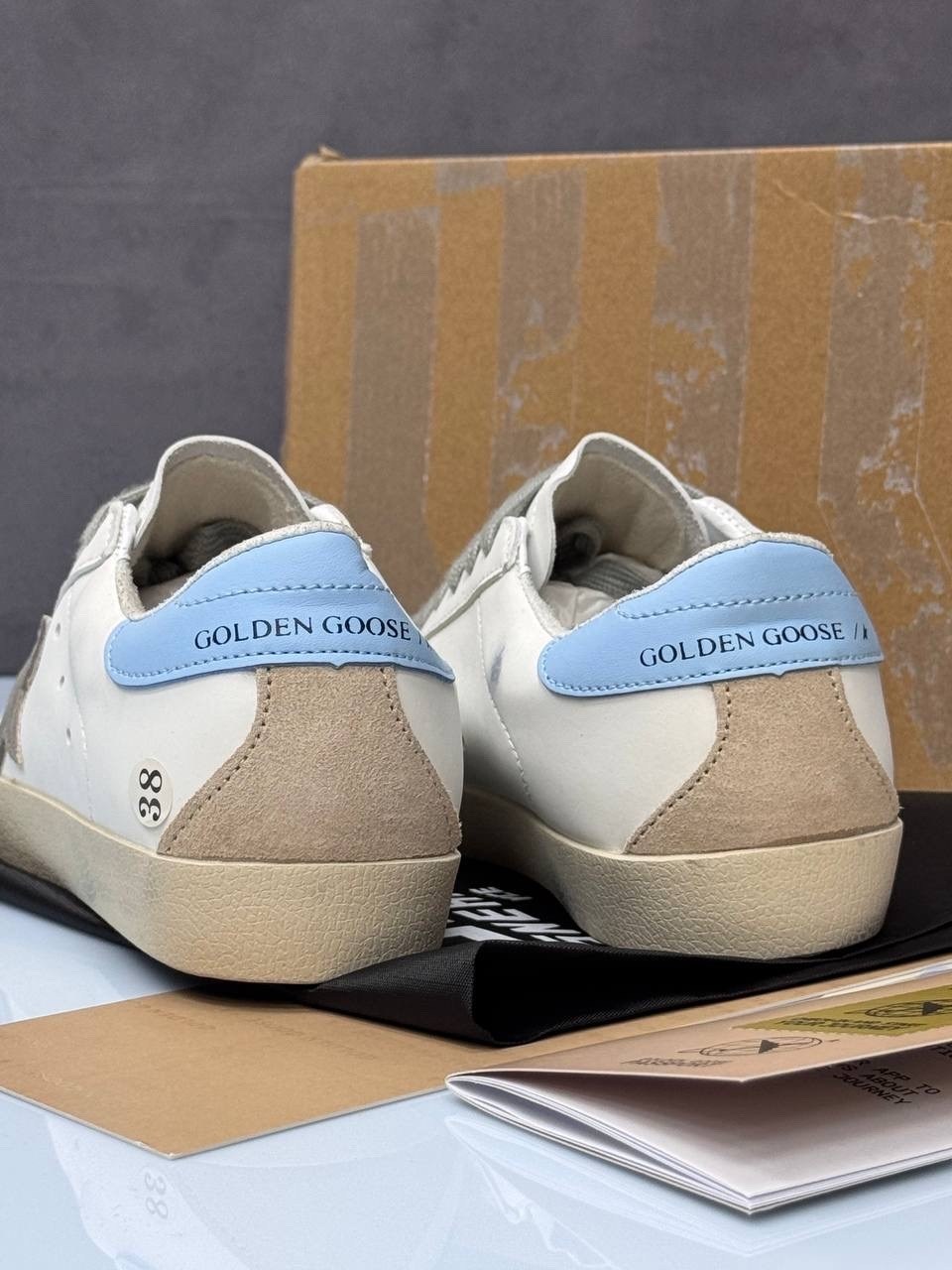 кроссовки golden goose,,кеды golden goose,состаренные кроссовки,кеды golden goose deluxe brand кожаные superstar