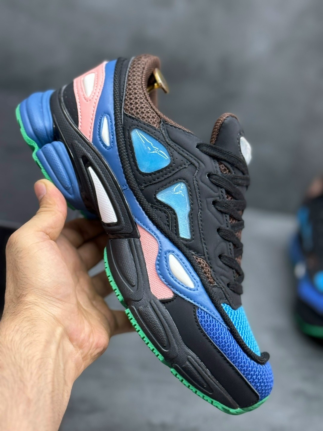 кроссовки adidas ozweego 2 x raf simons,adidas ozweego 2 raf simons,adidas raf simons ozweego,adidas x raf simons ozweego 2,адидас раф симонс озвиго 2