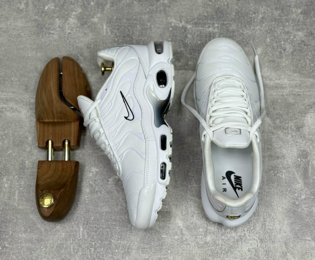 кроссовки nike air max tn plus,кроссовки,nike air max tn plus,мужские кроссовки nike air max tn plus,кроссовки nike air max tn