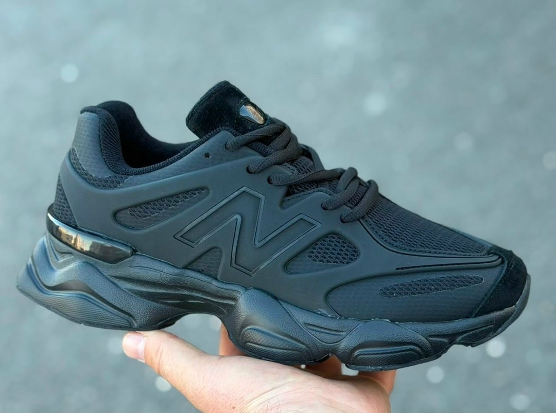 кроссовки adidas,кроссовки,мужские кроссовки adidas,кроссовки адидас,женские кроссовки adidas