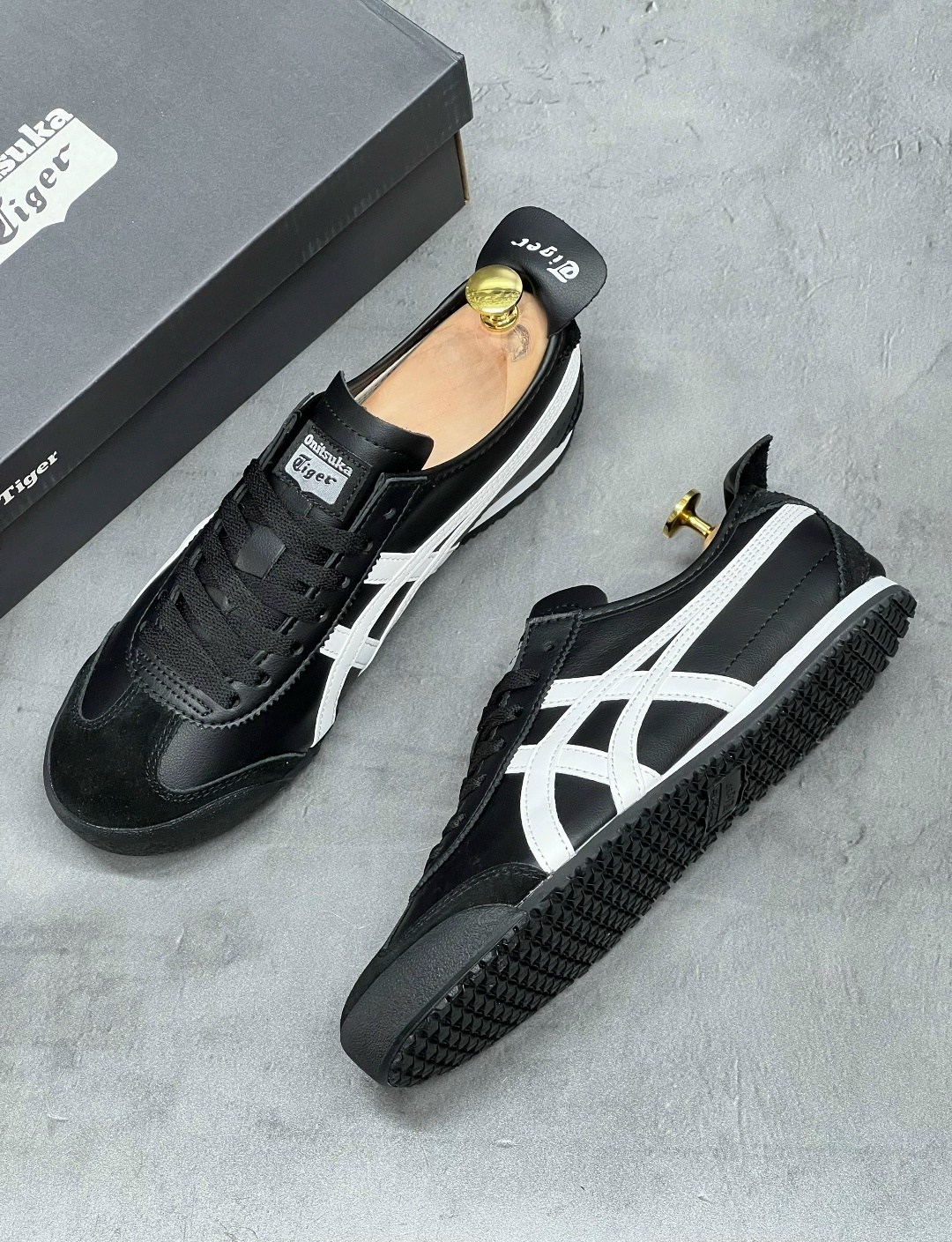 кроссовки onitsuka tiger,мужские кроссовки onitsuka tiger mexico 66,кроссовки onitsuka tiger mexico 66,onitsuka tiger black mexico 66,