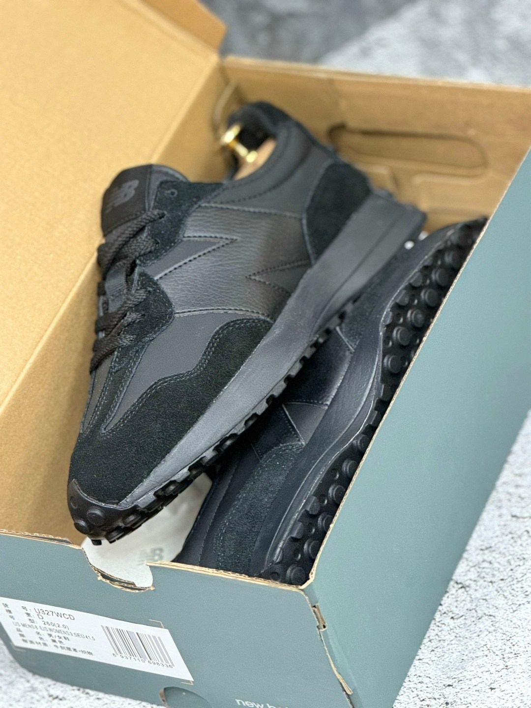 кроссовки new balance new balance 327,черные кроссовки new balance 327,кроссовки мужские new balance 327,кроссовки new balance 327,new balance 327 triple black
