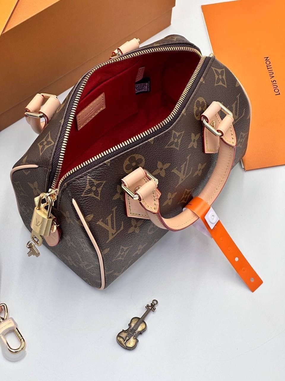 сумка louis vuitton женская,сумка louis vuitton,louis vuitton speedy,louis vuitton сумка на плечо,сумка louis vuitton speedy 20