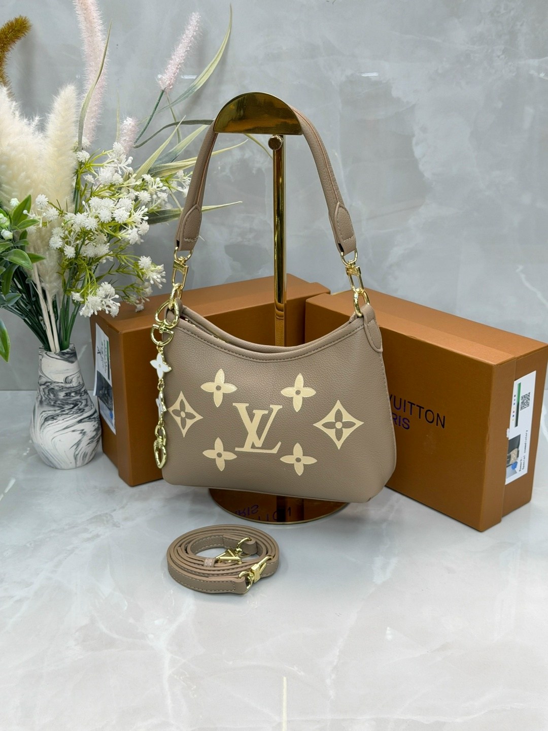 сумка,женская сумка,louis vuitton сумка на плечо,сумочка,модная сумка