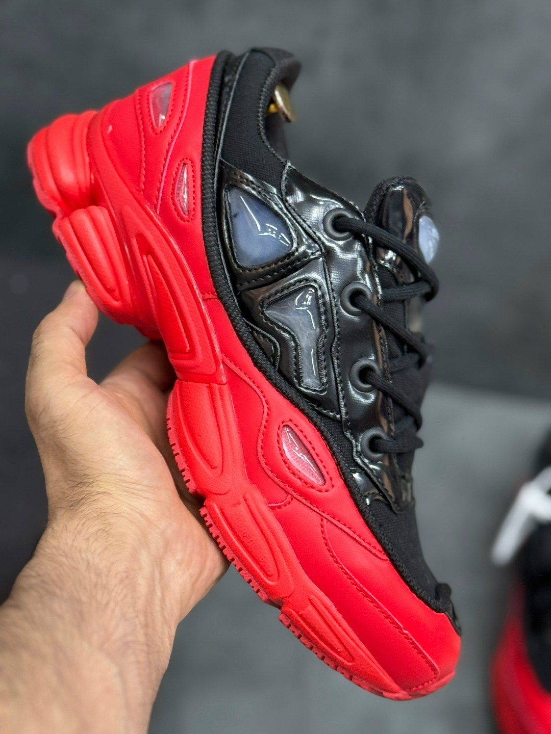 adidas raf simons ozweego 3 scarlet black,кроссовки adidas raf simons x ozweego 3 'core black scarlet',adidas raf simons x ozweego 3 core black scarlet,raf simons adidas ozweego 3,adidas by raf simons