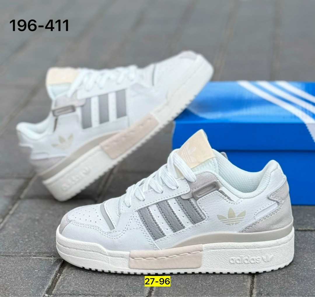 кроссовки adidas,женские кроссовки adidas,спортивная ,женские кроссовки,кроссовки адидас