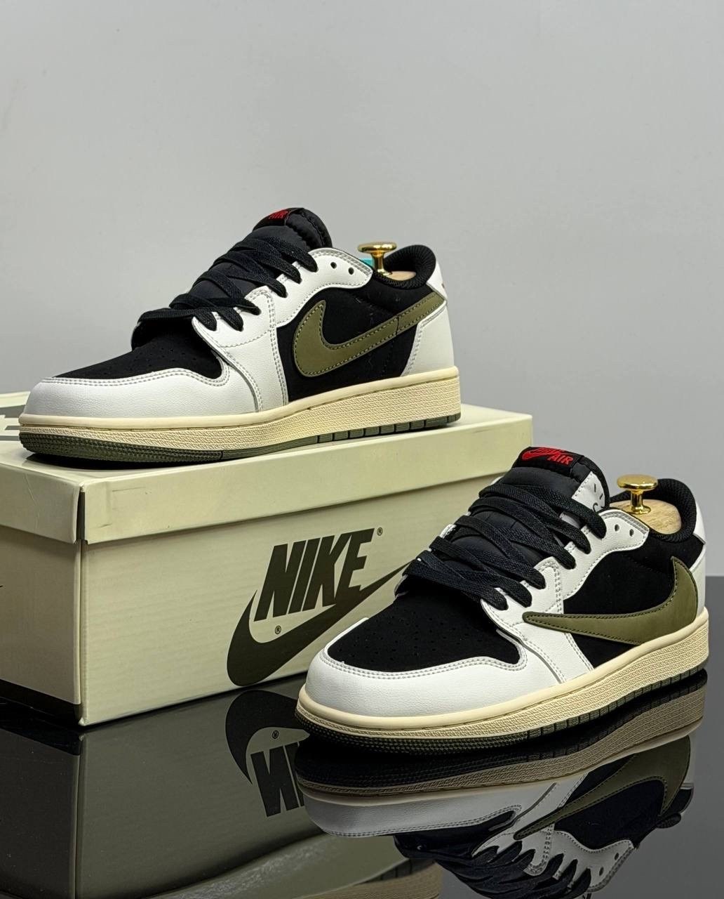 кроссовки nike travis scott air jordan 1 low,кроссовки nike air jordan 1 low travis scott olive,air jordan 1 low travis scott,кроссовки nike air jordan 1 low x travis scott,кроссовки air jordan 1 low