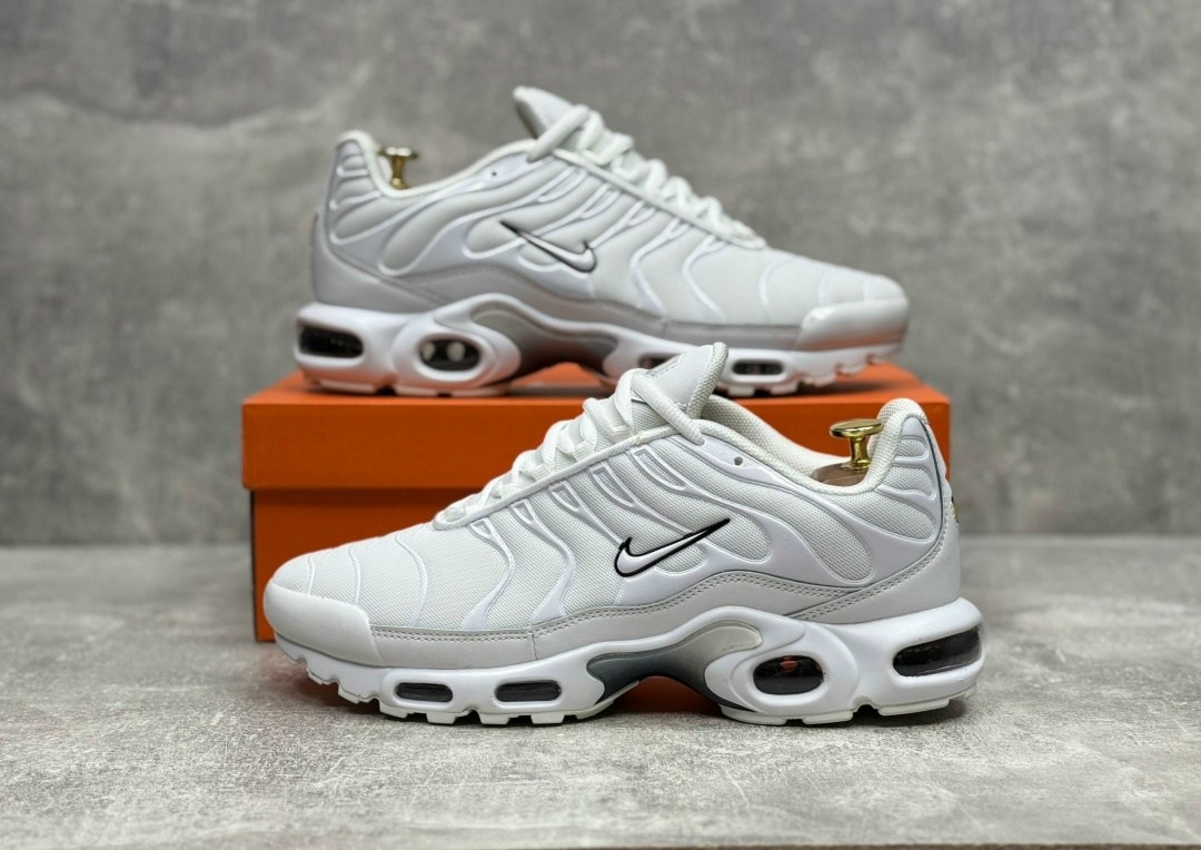 кроссовки nike air max tn plus,кроссовки,nike air max tn plus,мужские кроссовки nike air max tn plus,кроссовки nike air max tn