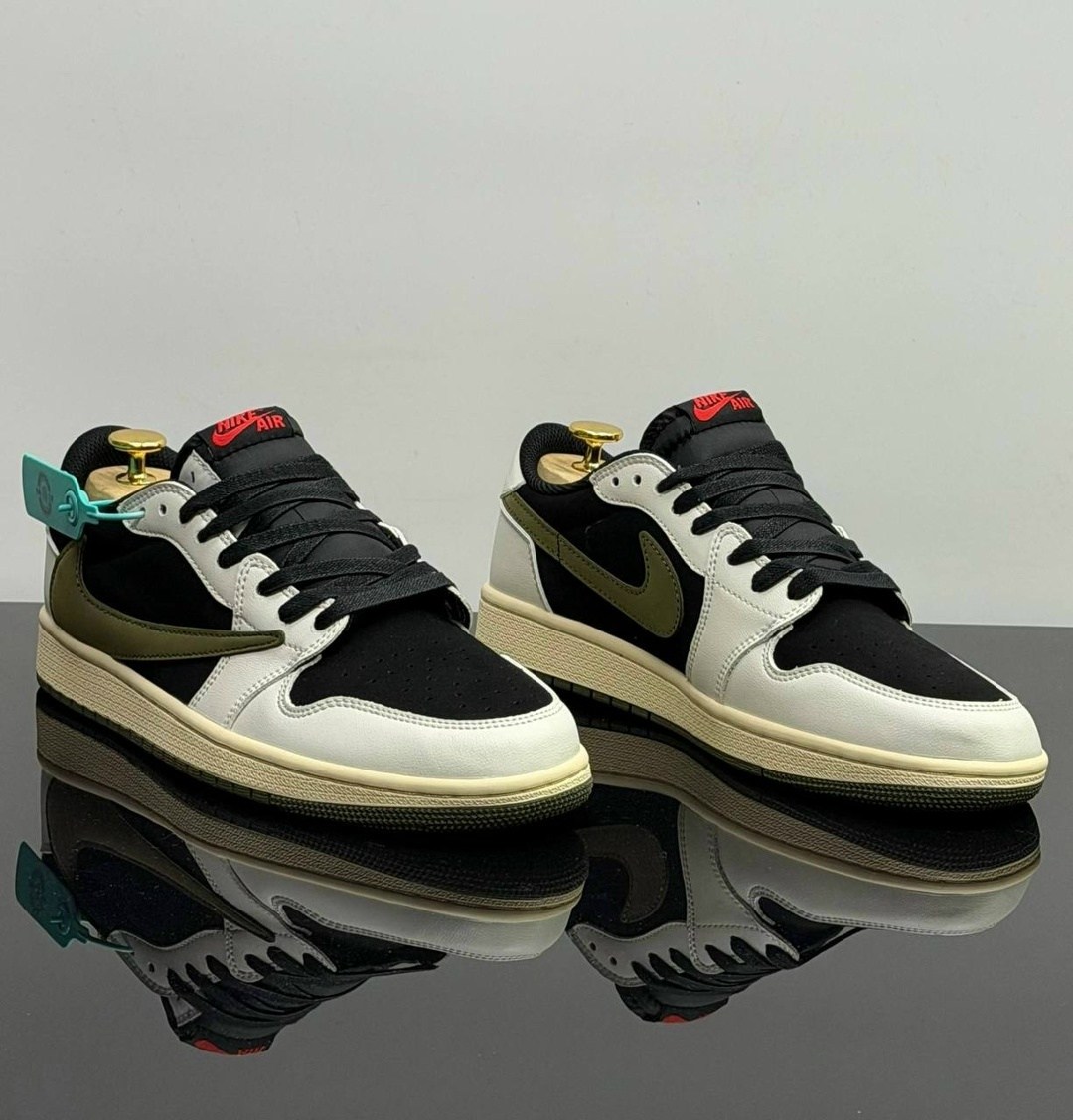 кроссовки nike travis scott air jordan 1 low,кроссовки nike air jordan 1 low travis scott olive,air jordan 1 low travis scott,кроссовки nike air jordan 1 low x travis scott,кроссовки air jordan 1 low