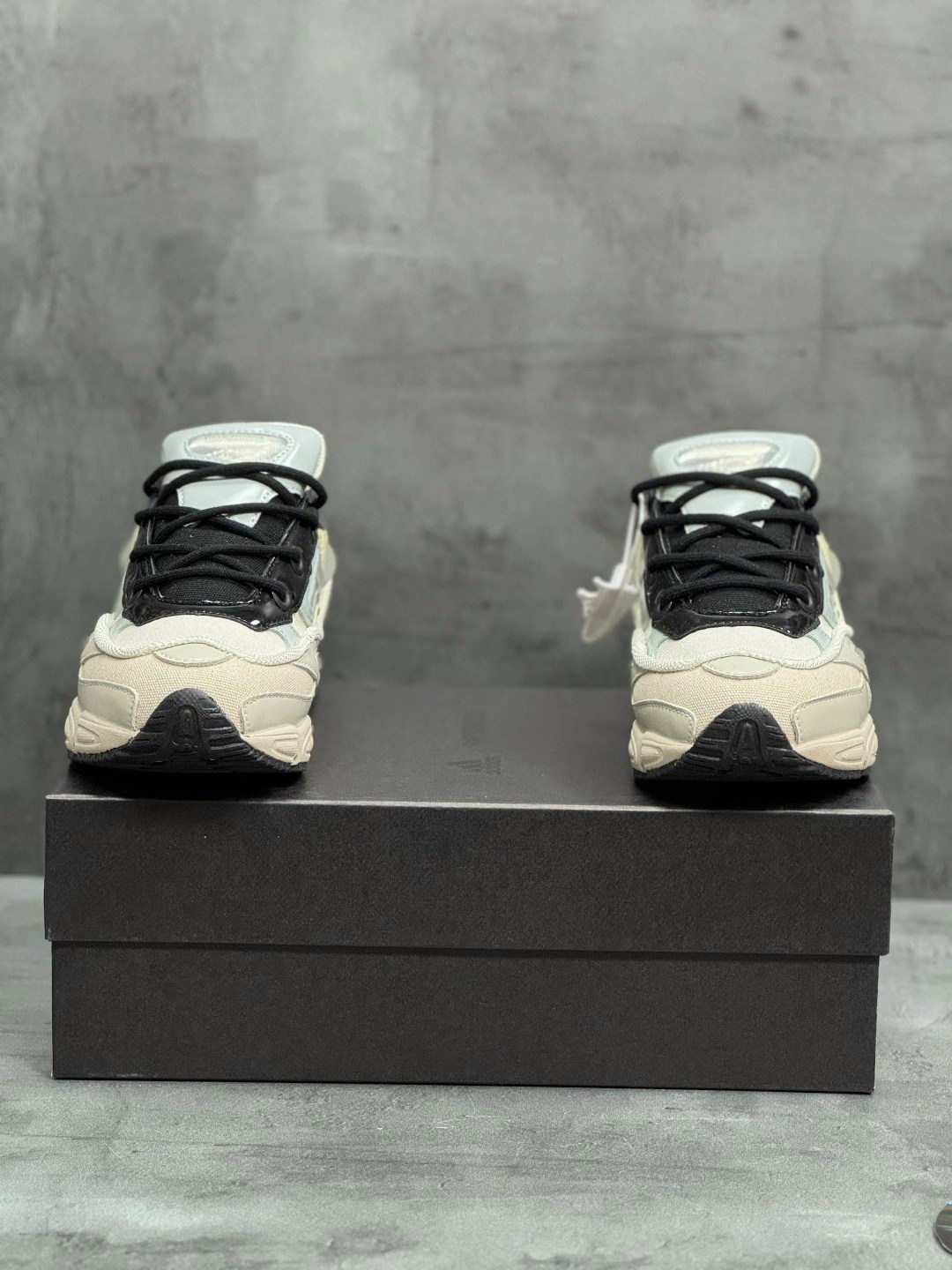 adidas raf simons ozweego 3 cream white,кроссовки adidas raf simons ozweego 3,adidas ozweego 3 raf simons cream white core black,adidas raf simons ozweego 3,adidas ozweego raf simons