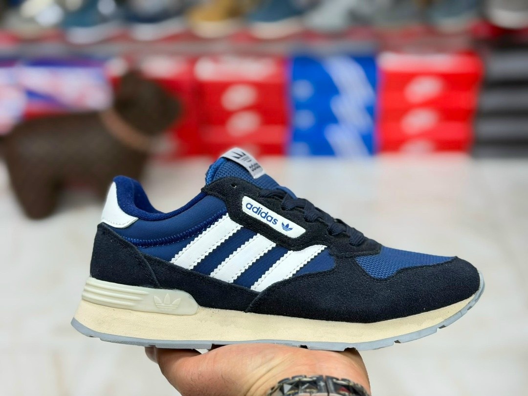 кроссовки adidas,мужские кроссовки adidas,кроссовки адидас,кроссовки,красные мужские кроссовки adidas