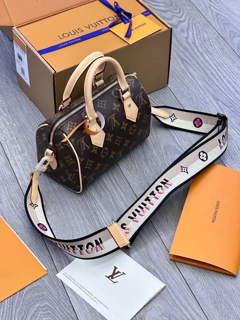 сумка louis vuitton женская,louis vuitton сумка на плечо,сумка louis vuitton,сумка,louis vuitton speedy