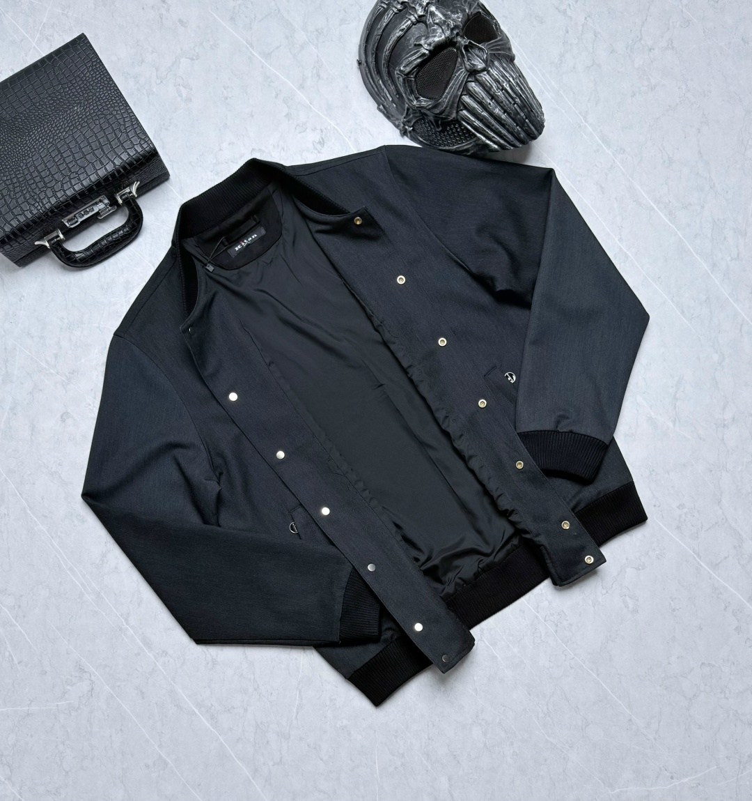 спортивный костюм brunello cucinelli,костюм brunello cucinelli,прогулочный костюм brunello cucinelli,костюм kiton,мужской спортивный костюм
