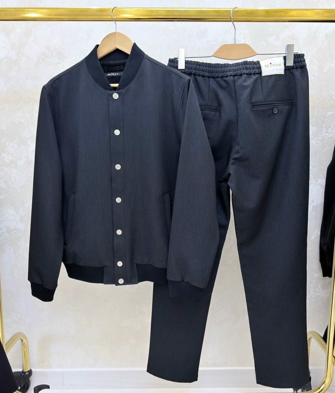 спортивный костюм brunello cucinelli,костюм brunello cucinelli,прогулочный костюм brunello cucinelli,костюм kiton,мужской спортивный костюм