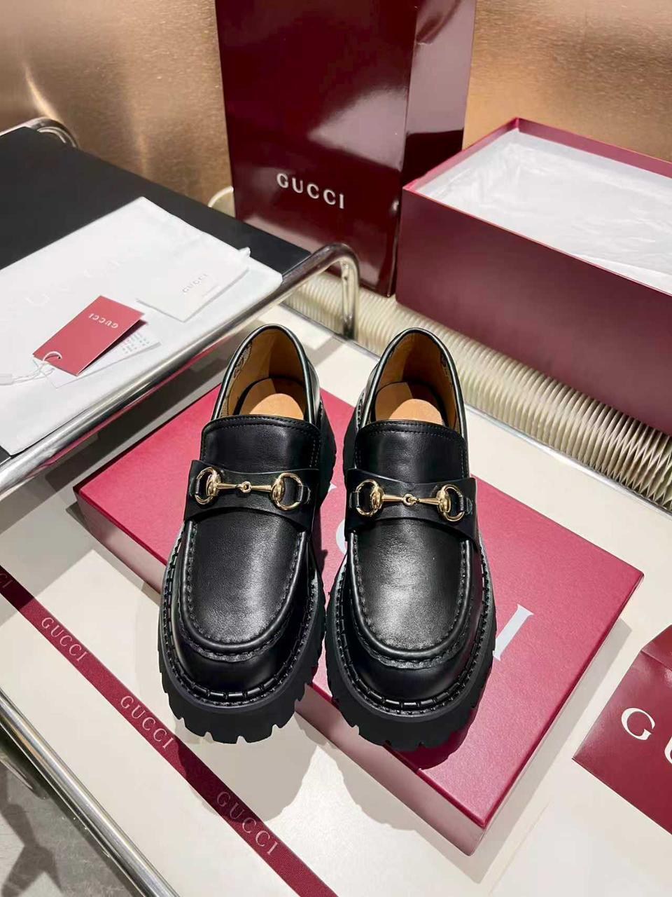 лоферы женские gucci,лоферы gucci,,лоферы гуччи женские,кожаные лоферы gucci