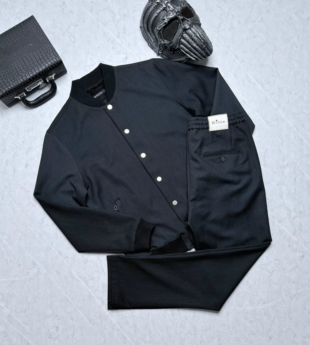 спортивный костюм brunello cucinelli,костюм brunello cucinelli,прогулочный костюм brunello cucinelli,костюм kiton,мужской спортивный костюм
