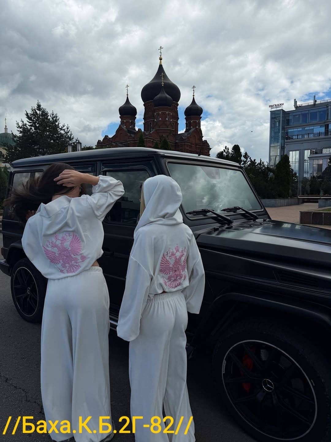 костюм спортивный,костюм на флисе,женский спортивный костюм,костюм