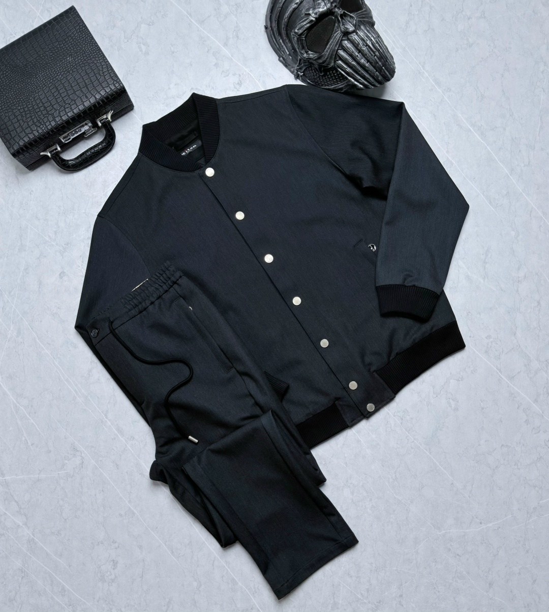 спортивный костюм brunello cucinelli,костюм brunello cucinelli,прогулочный костюм brunello cucinelli,костюм kiton,мужской спортивный костюм