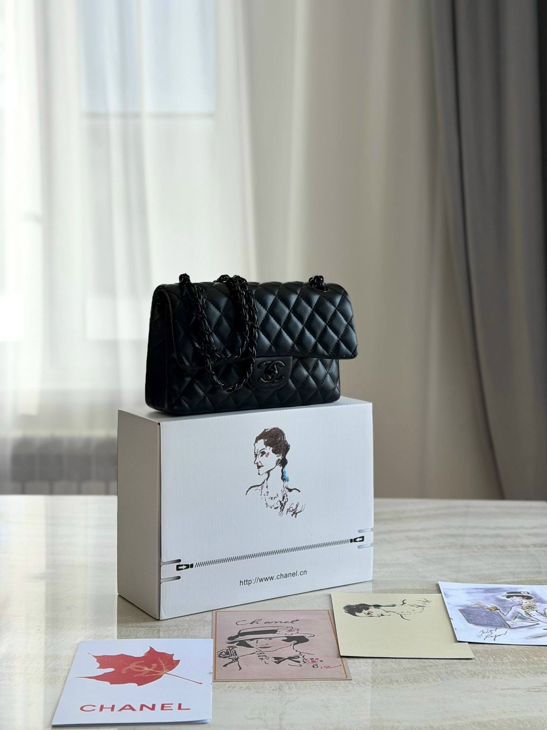 сумка шанель черная классика,сумка женская chanel,сумка шанель 2.55,сумка шанель,черная классическая сумка chanel maxi