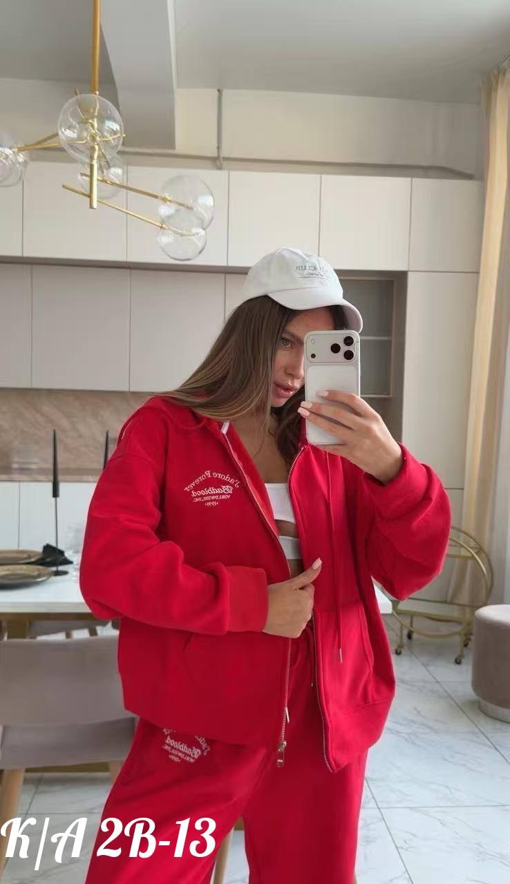 спортивный костюм стильный,женские костюмы,женские костюмы на флисе,спортивный женский костюм на флисе,спортивный костюм женский