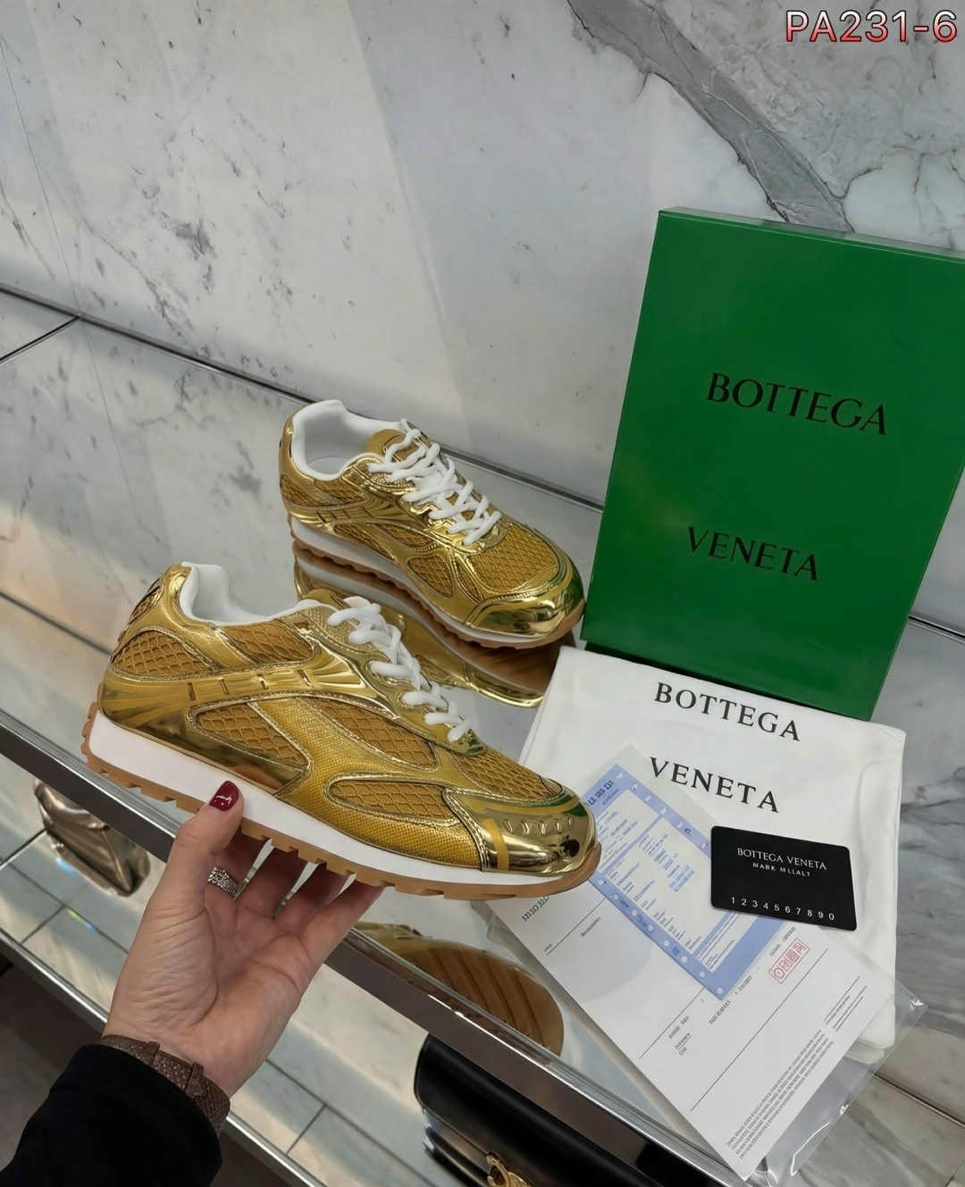 кроссовки,кроссовки bottega veneta,дизайнерские кроссовки,кроссовки женские,спортивная
