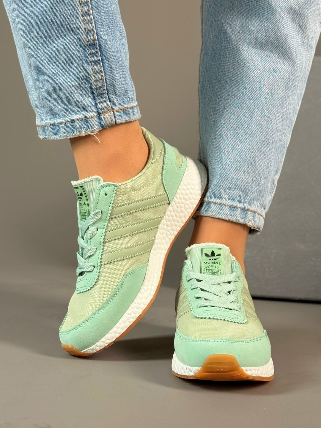 кроссовки adidas originals i-5923,кроссовки адидас иники,кроссовки adidas женские,женские кроссовки адидас,