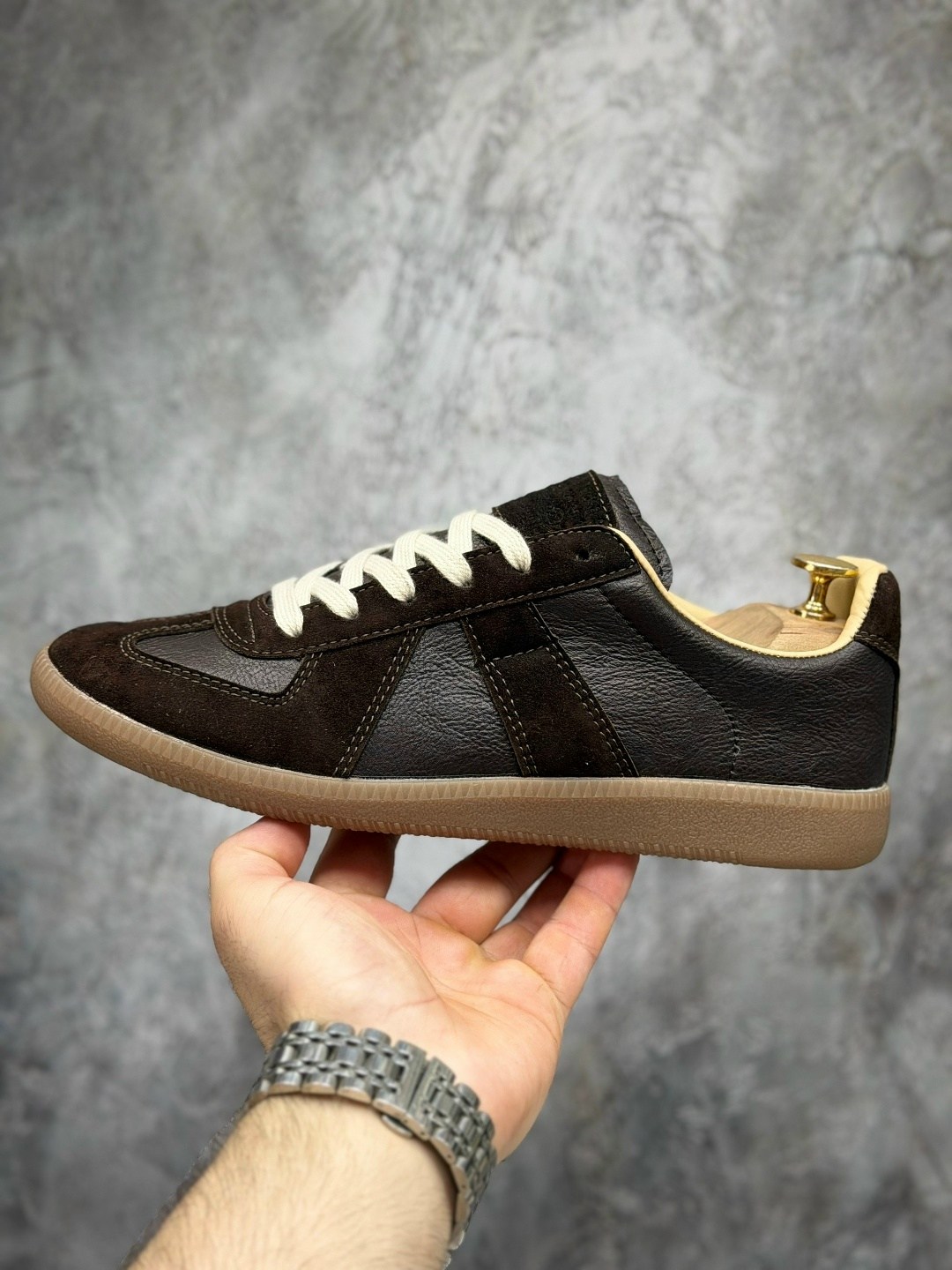 ,кроссовки maison margiela replica коричневый,maison margiela кроссовки,кроссовки maison margiela replica low top,maison margiela replica кроссовки
