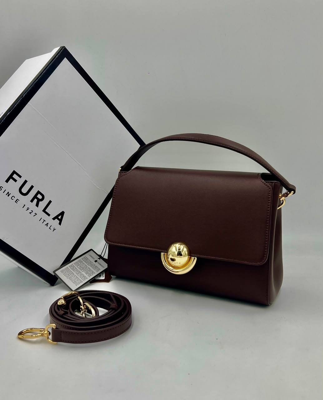 женская сумка furla,сумка,furla сумка,сумка через плечо с клапаном furla,сумка бордовая