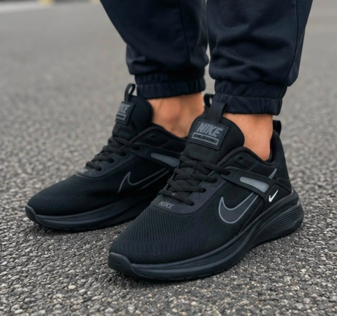 кроссовки мужские nike,кроссовки мужские,кроссовки мужской найк,кроссовки найк,кроссовки черные