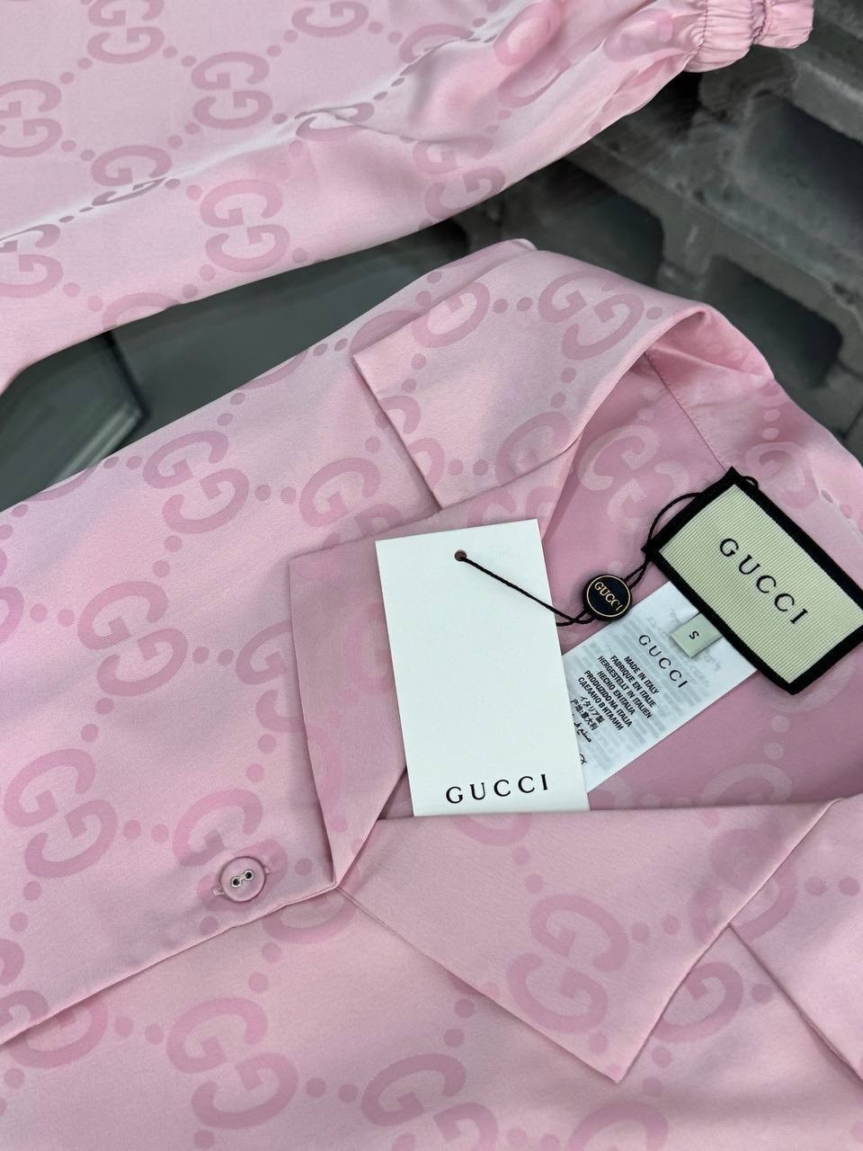 пижама со штанами,костюм gucci,шелковая пижама гуччи,мужская мода,костюм