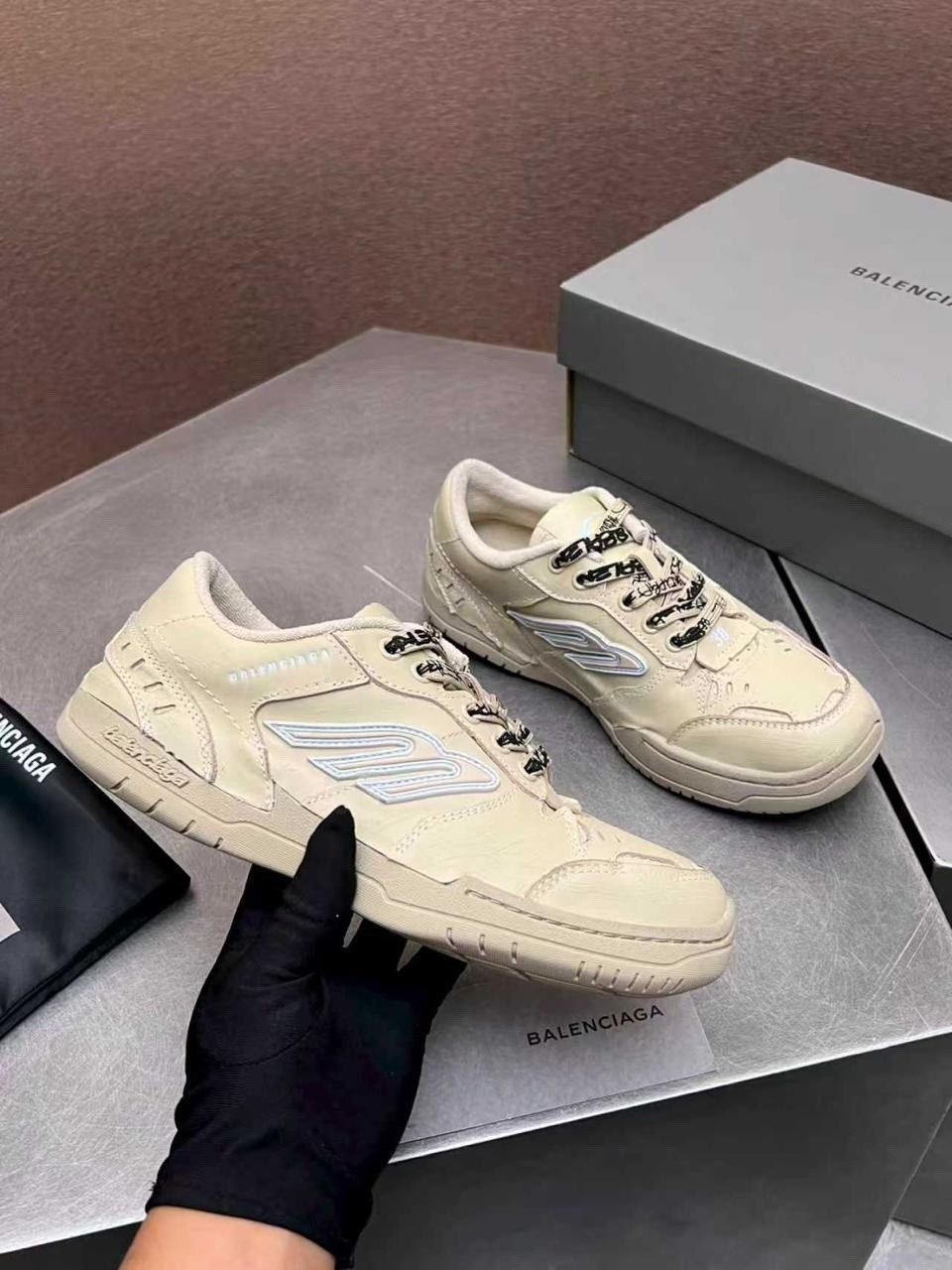 женские кроссовки balenciaga,кроссовки женские gucci,кроссовки balenciaga,кроссовки,кроссовки женские гуччи