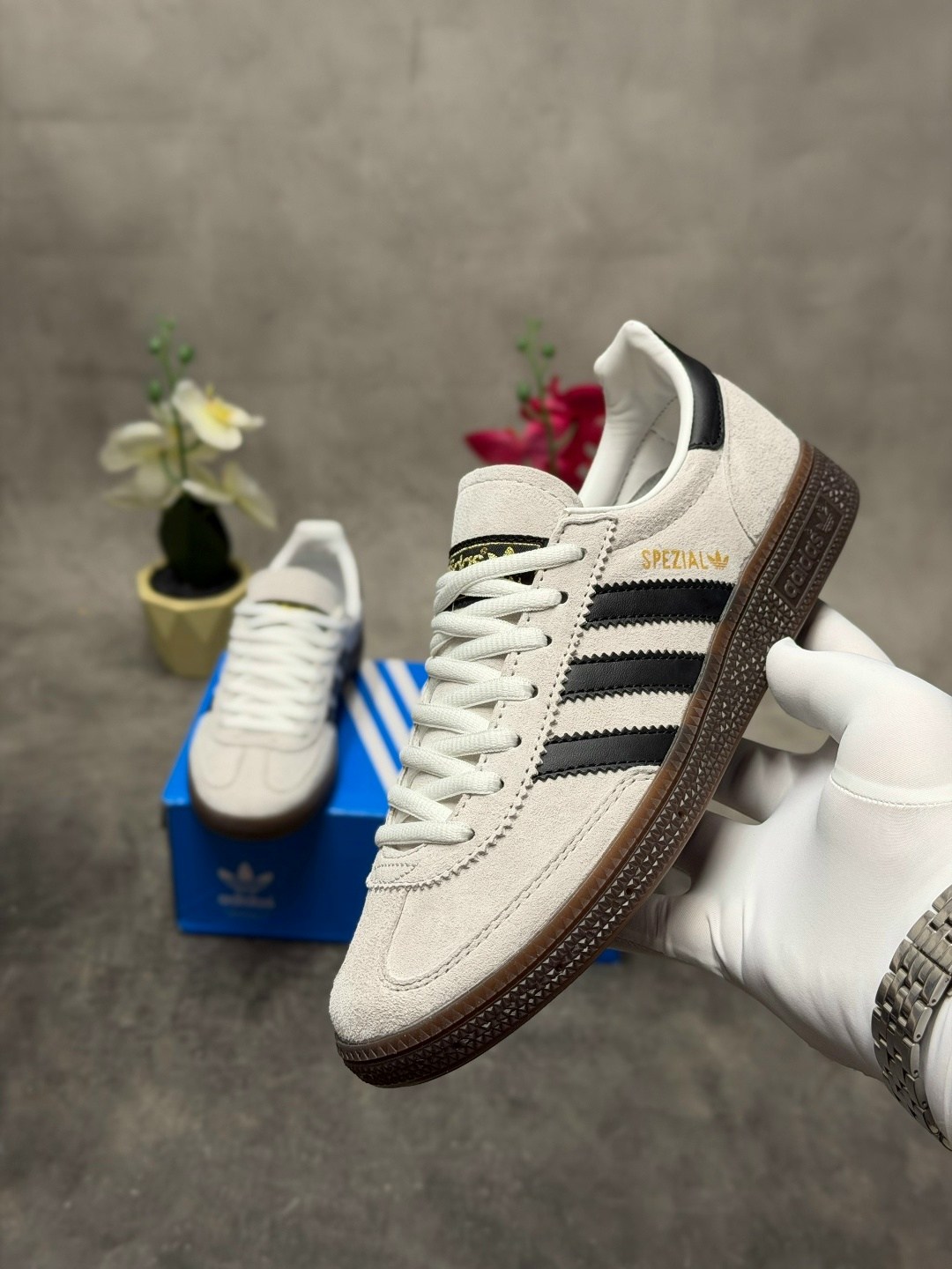 ,кроссовки adidas spezial,gazelle adidas,бордовые кроссовки adidas gazelle,адидас бордовые