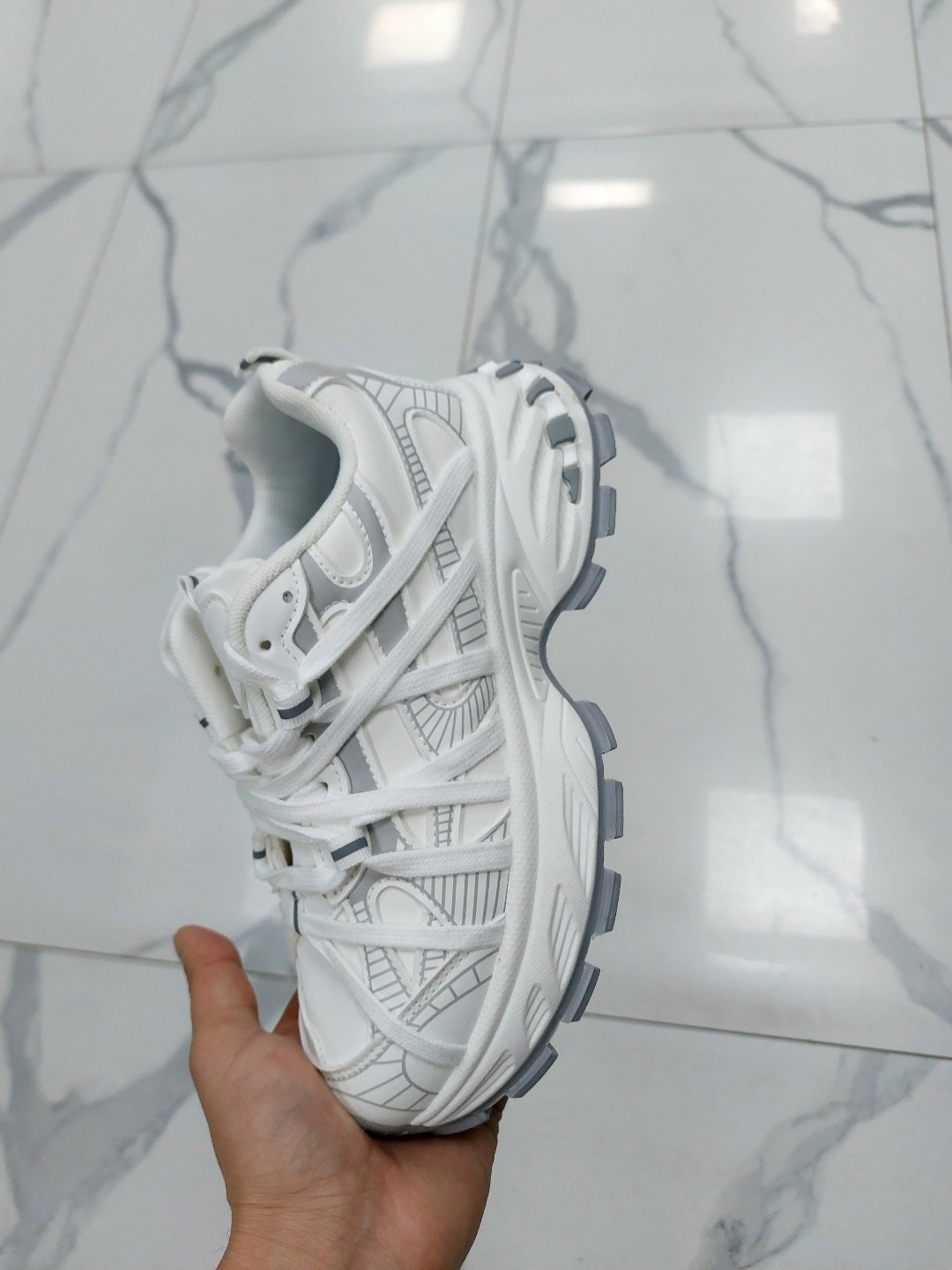 мужские кроссовки balenciaga track premium - white,кроссовки balenciaga,balenciaga кроссовки женские,мужские комбинированные кроссовки balenciaga 2026-2026 белые,кроссовки balenciaga track