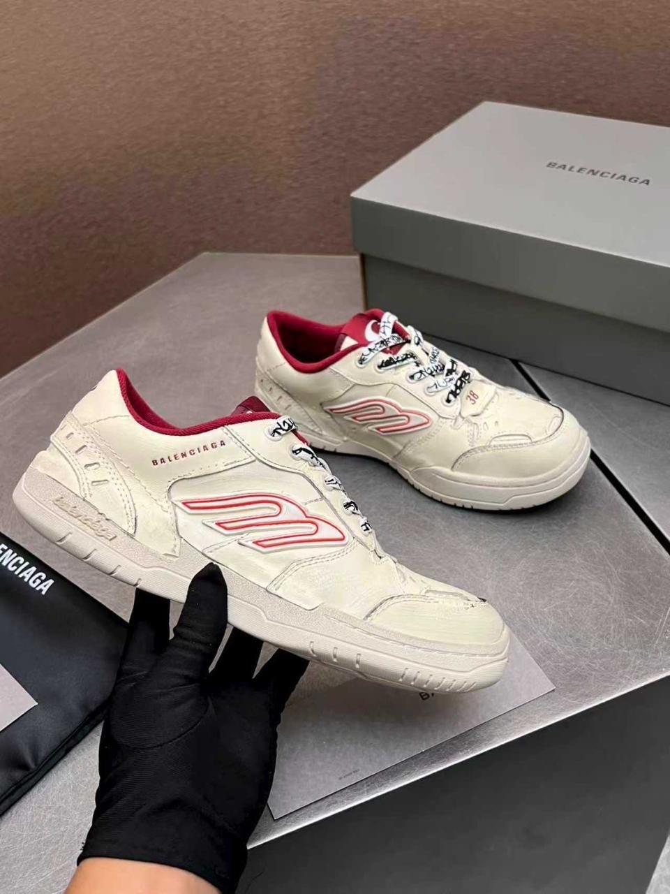 женские кроссовки balenciaga,кроссовки женские gucci,кроссовки balenciaga,кроссовки,кроссовки женские гуччи