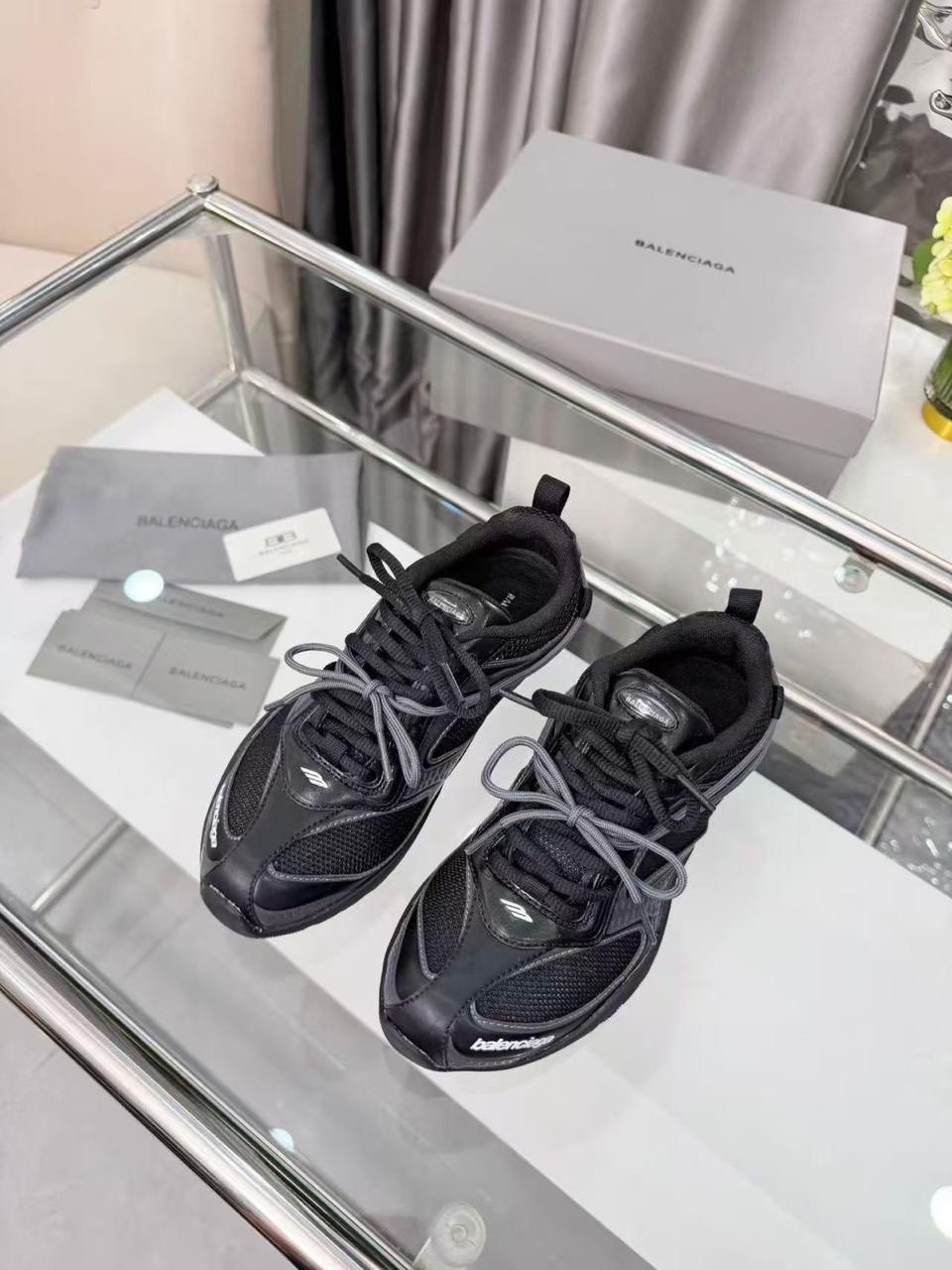 кроссовки женские balenciaga,женские кроссовки balenciaga premium purple,balenciaga кроссовки,кроссовки баленсиага женские, balenciaga