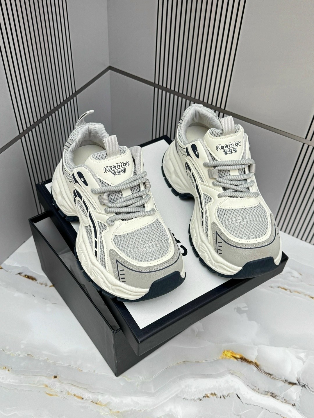 кроссовки женские balenciaga,balenciaga кроссовки,баленсиага кроссовки женские,баленсиага карго кроссовки,