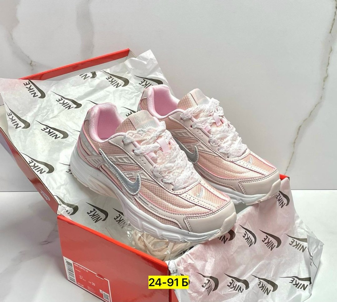 кроссовки женские nike,женские кроссовки,кроссовки,кроссовки nike initiator,