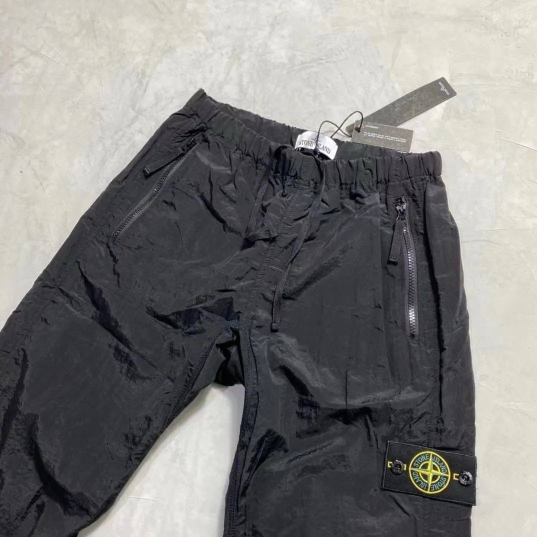 спортивные штаны stone island,штаны stone island,штаны стон айленд,stone island штаны нейлон,штаны легкие stone island nylon metal серебро