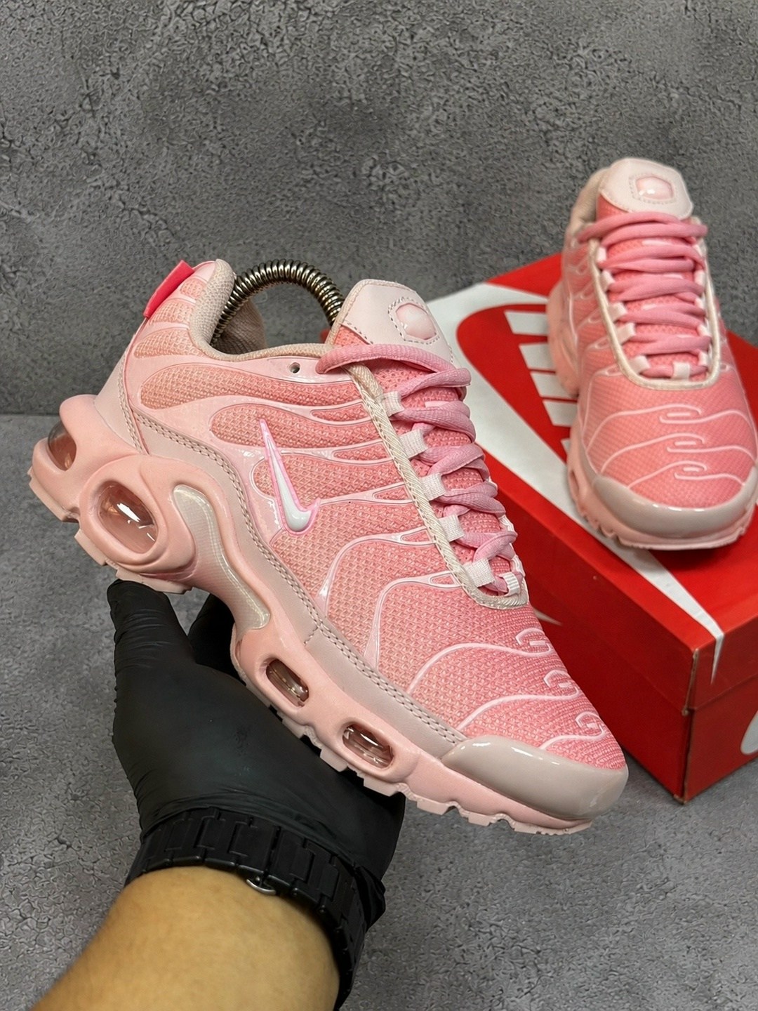 nike air max plus tn pink,кроссовки nike air max tn plus,спортивные кроссовки air max plus tn nike,женские кроссовки nike air max plus tn pink,спортивные кроссовки air max plus tn nike розовый