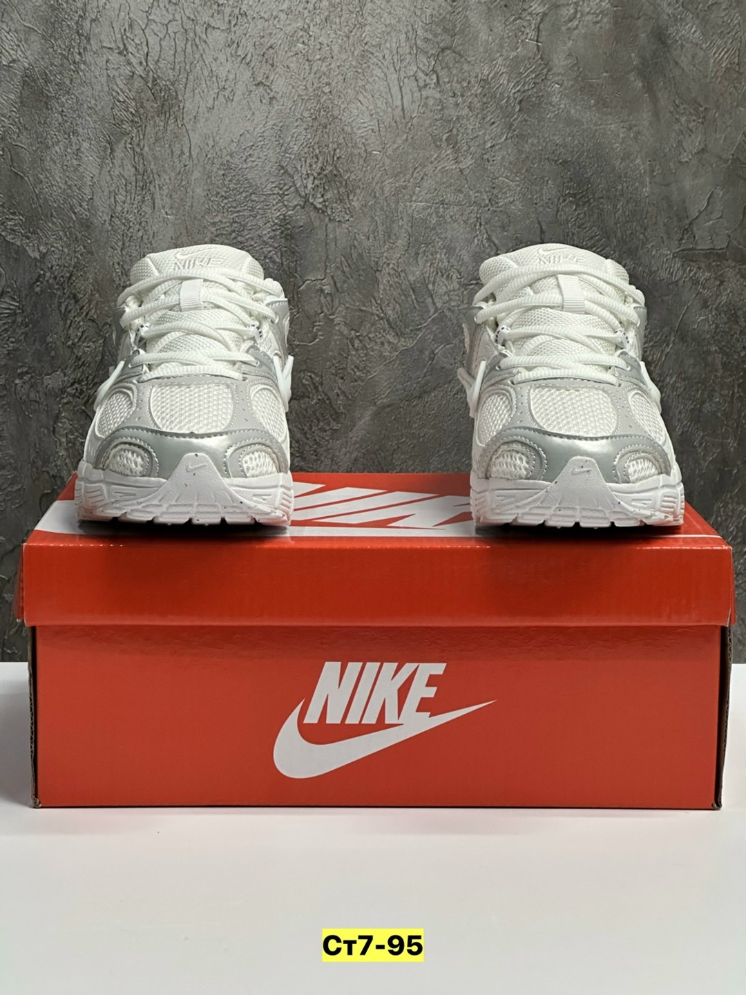 кроссовки,мужской кроссовки,женские кроссовки,женские кроссовки nike,кроссовки nike v 5 rnr