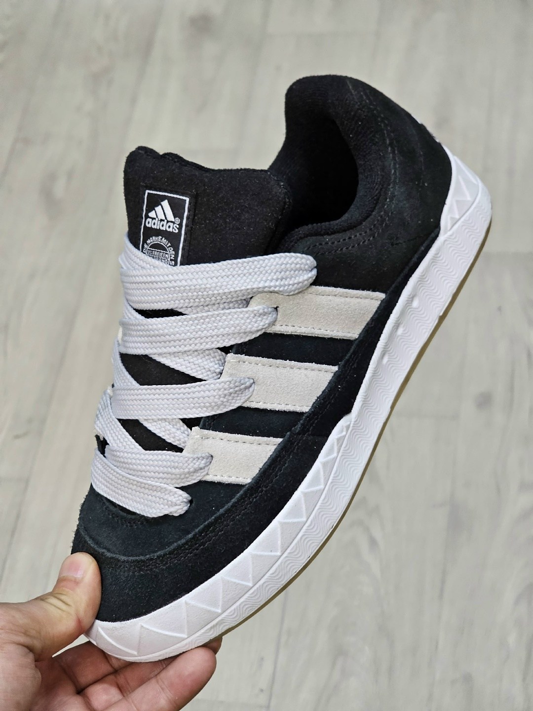 кроссовки adidas,кроссовки adidas adimatic,,кроссовки адидас адиматик,женские кроссовки adidas