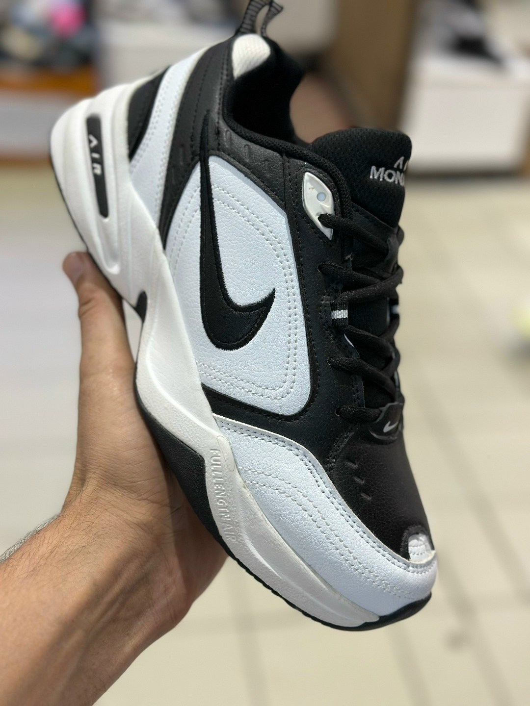 кроссовки nike air monarch iv,кроссовки nike air monarch,nike air monarch,мужские кроссовки nike air monarch iv,nike air monarch iv