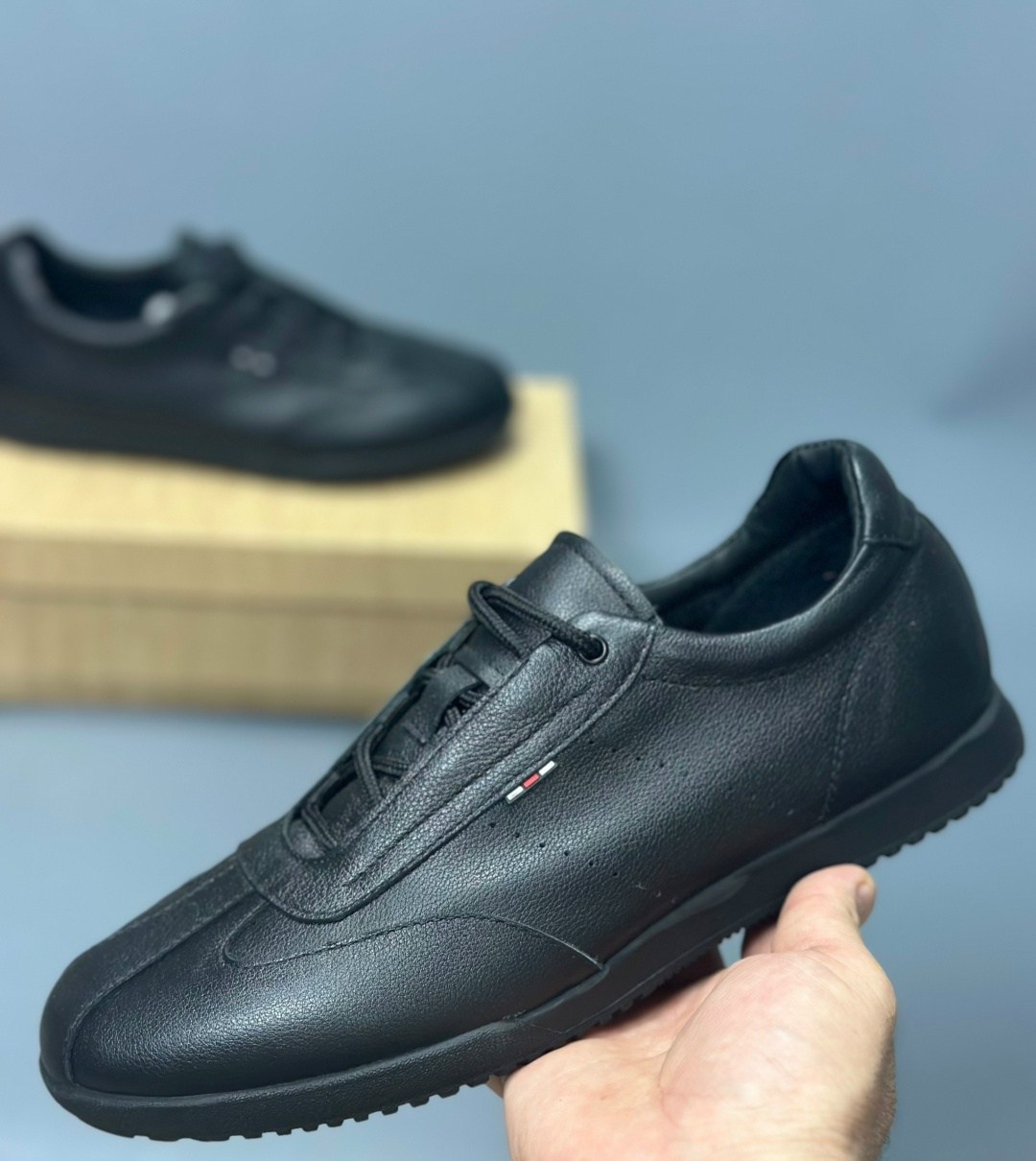 ,мужской кроссовки,мужские кроссовки кожаные,кроссовки prada мужские,кроссовки кожаные
