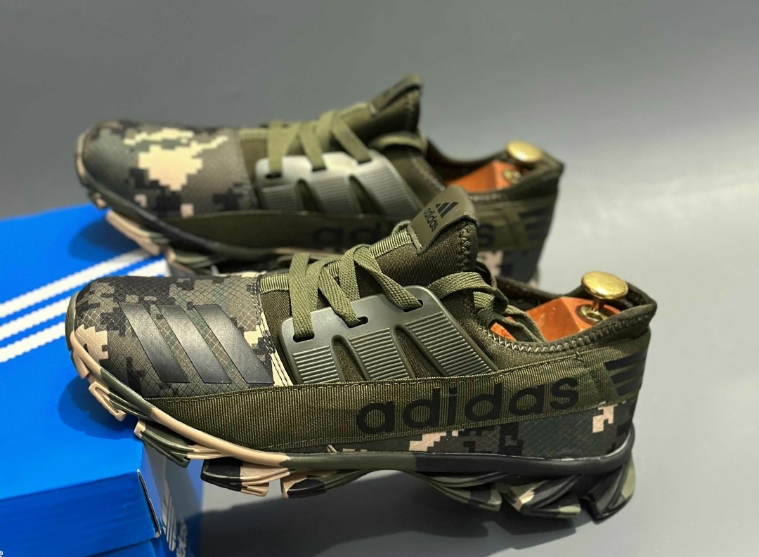 кроссовки мужские adidas,кроссовки адидас камуфляж,кроссовки для мужчин,кроссовки,мужская
