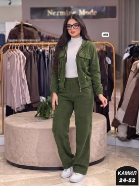 Костюм
