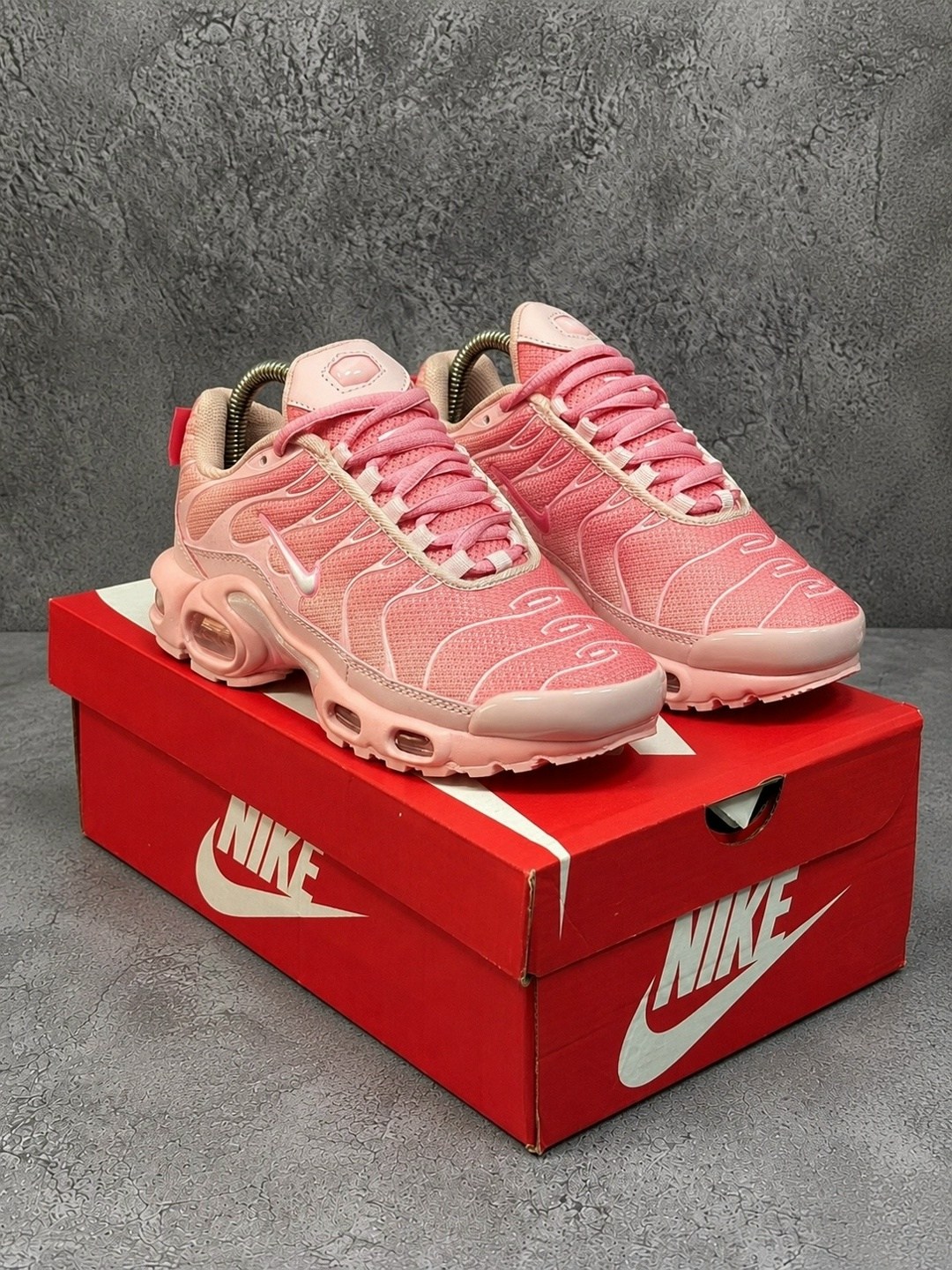nike air max plus tn pink,кроссовки nike air max tn plus,спортивные кроссовки air max plus tn nike,женские кроссовки nike air max plus tn pink,спортивные кроссовки air max plus tn nike розовый