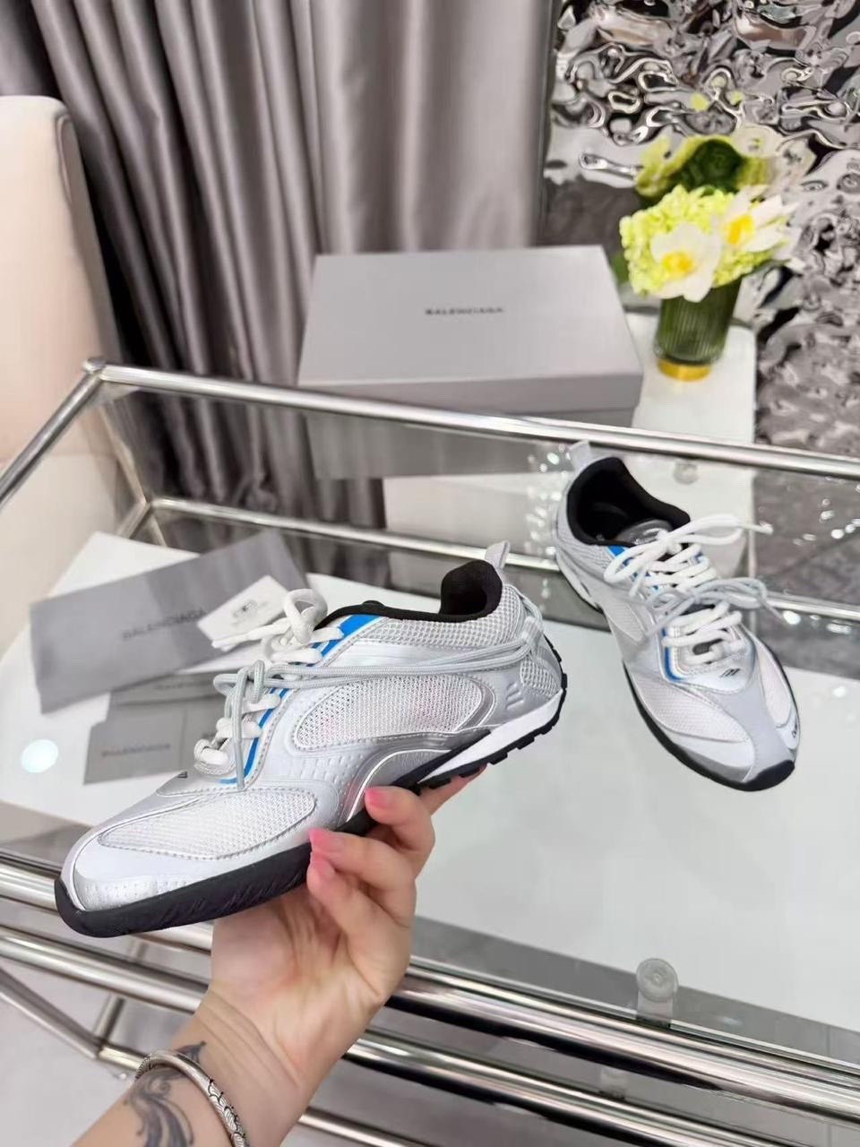 кроссовки женские balenciaga,женские кроссовки balenciaga premium purple,balenciaga кроссовки,кроссовки баленсиага женские, balenciaga